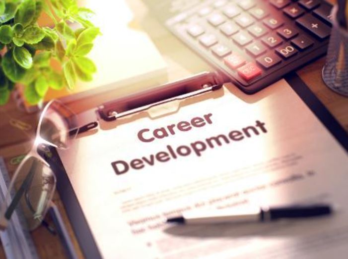 Career Growth in Technology: Skills That Will Define Success in 2026